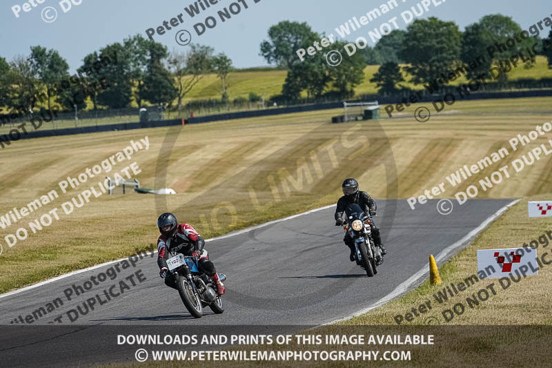 cadwell park;cadwell park photographs;cadwell trackday photographs;enduro digital images;event digital images;eventdigitalimages;peter wileman photography;racing digital images;trackday digital images;trackday photos